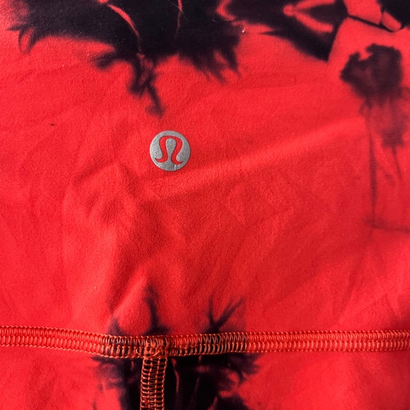 Lululemon Wunder Train High-Rise Tight 21” Tie Dye Carnation Red Black Size 10 - Picture 9 of 9